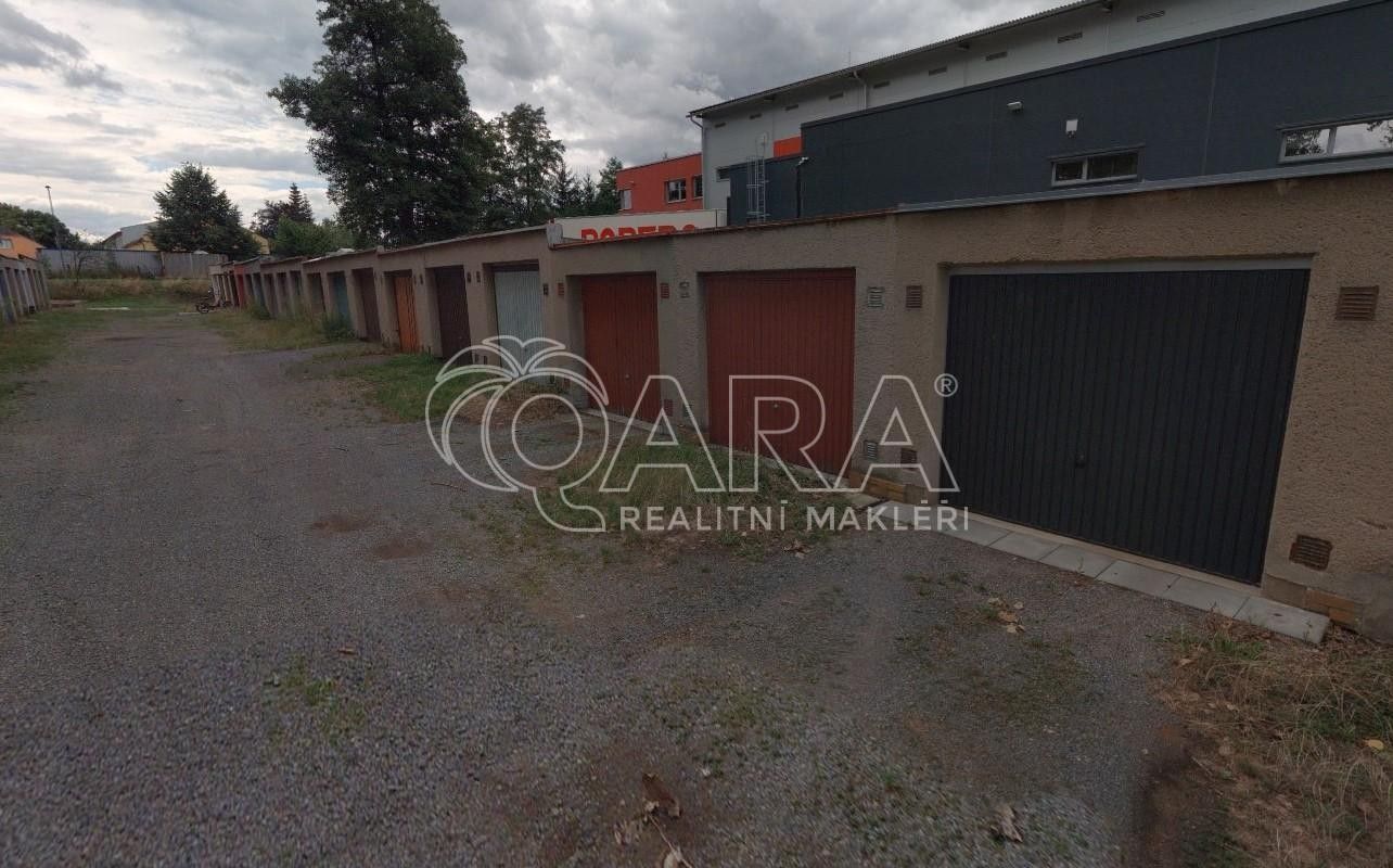 Garáže, Svitavy Předměstí, 18 m² - 1