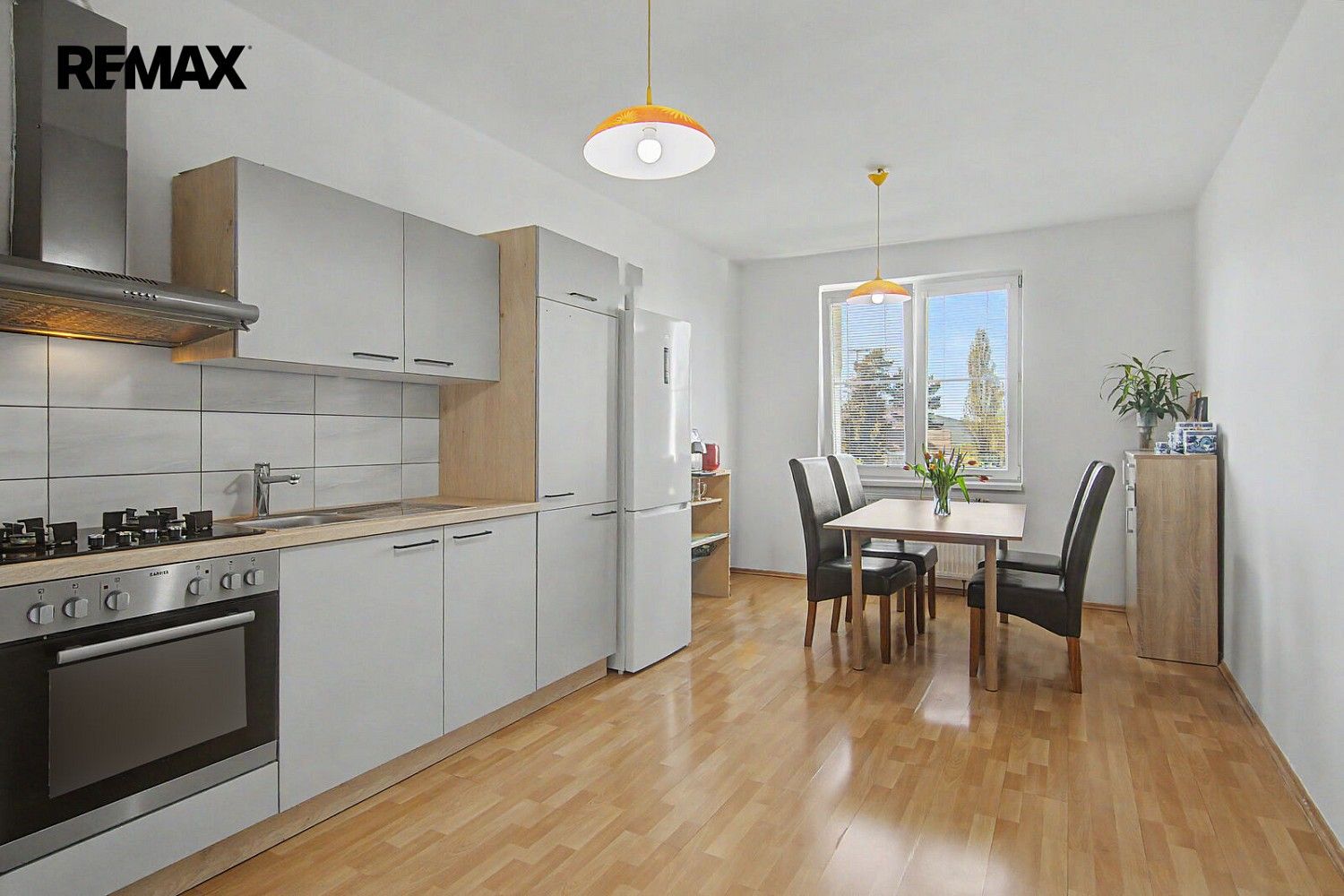 Byt 3+1 · 85 m² · Na Suchých, Vestec, okres Praha-západ - 3