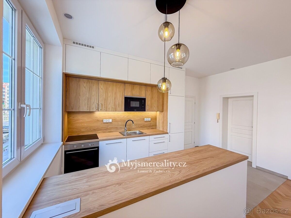 Byty, Znojmo, 669 02