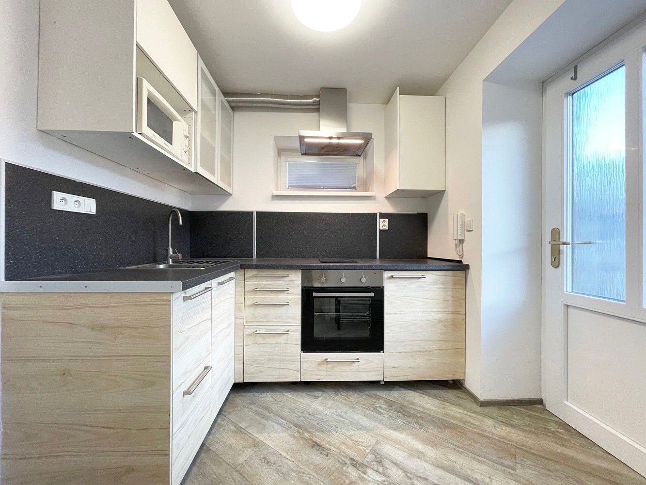Pronájem byt 1+kk - Praha - Smíchov, okres Praha 5, Hlavní město Praha, 25 m² - 5