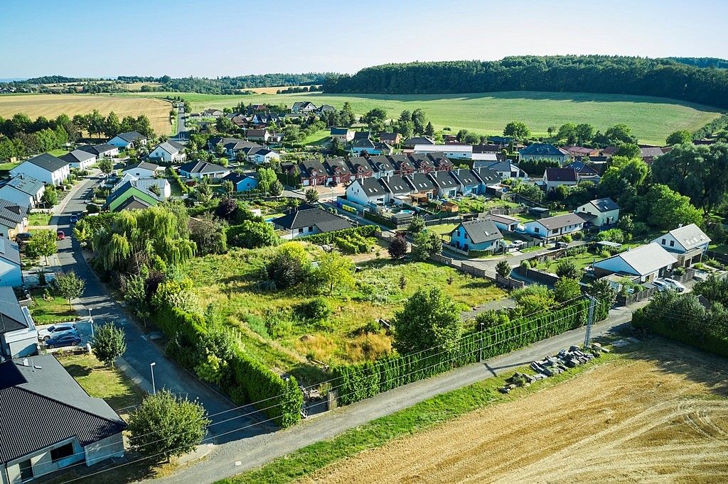 Pozemky pro bydlení, Tršice - Hostkovice, okres Olomouc - 2