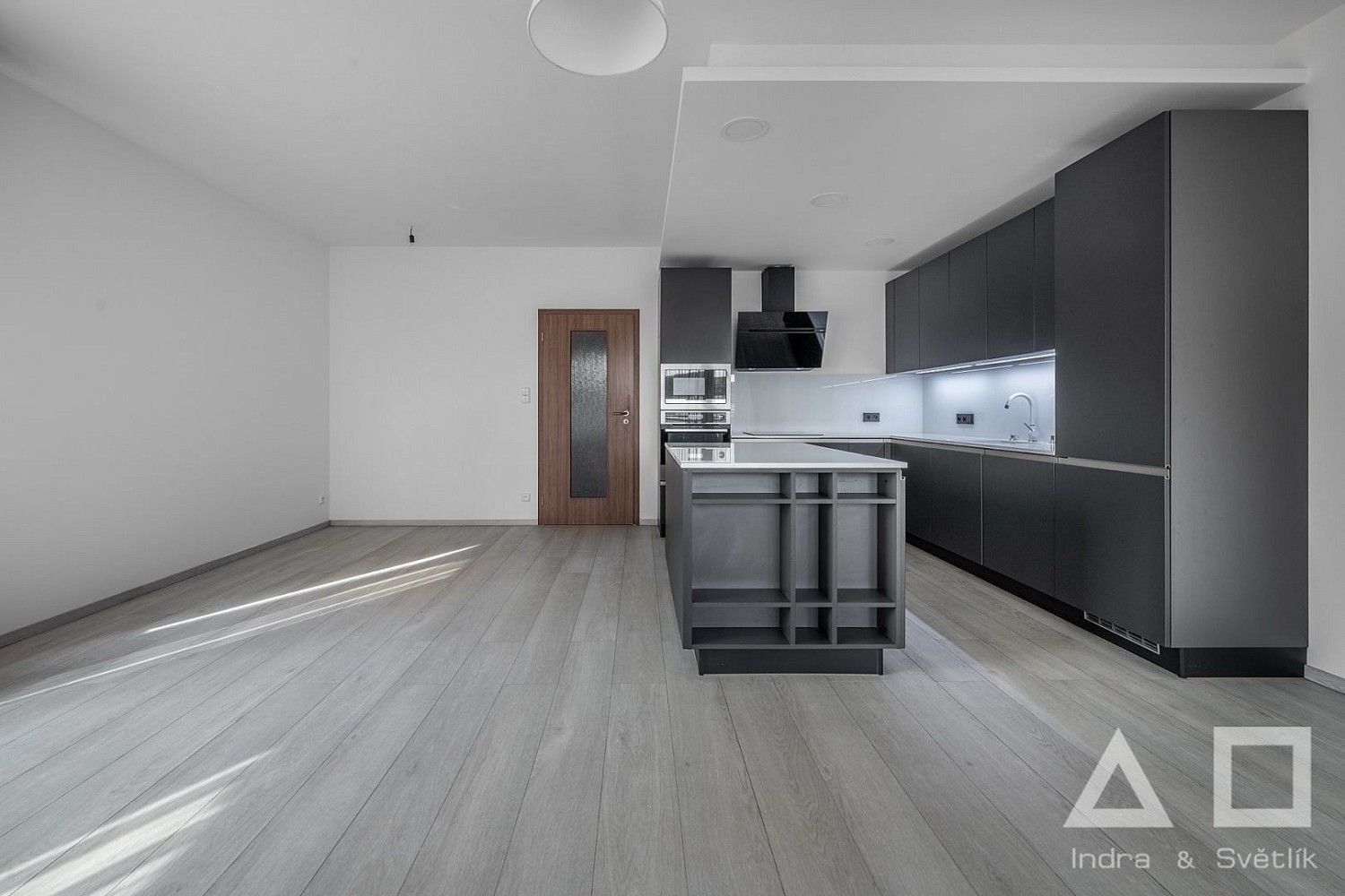 Pronájem byt 3+kk - Pod Harfou, Praha 9 - Vysočany, 85 m² - 5