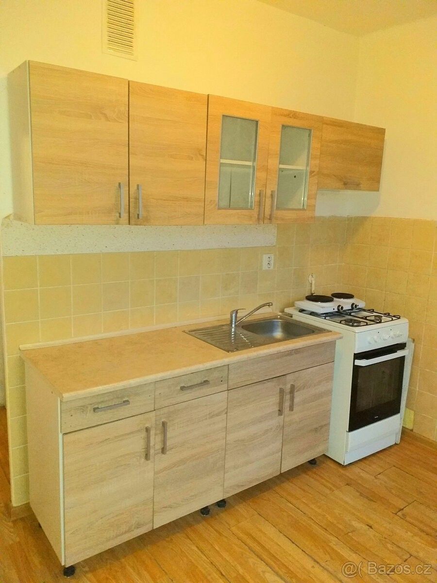 Byty, Habartov, 357 09 - 1