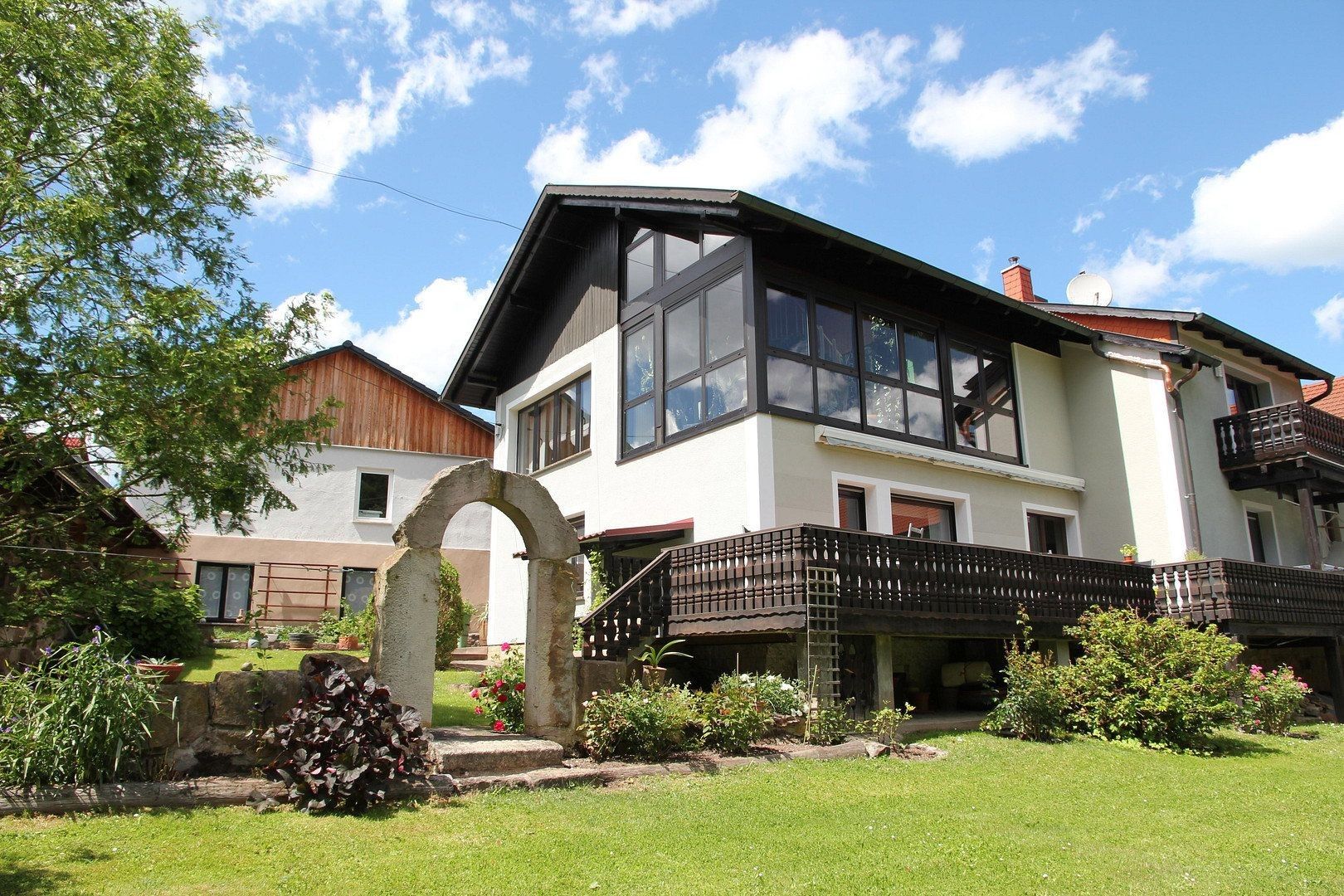 Rodinné domy, , Durynsko, 585 m² - 1