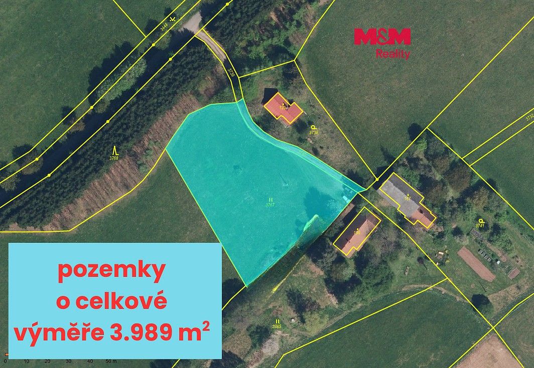Louka, 3 989 m²