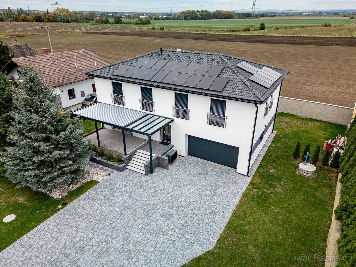 Rodinné domy, Mratín, 250 63