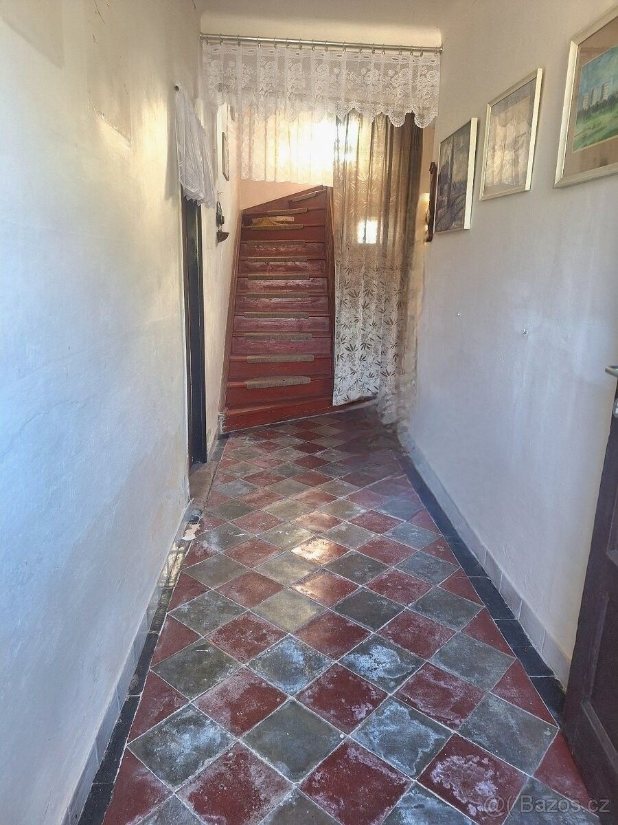 Prodej rodinný dům - Veselí nad Moravou, 698 01