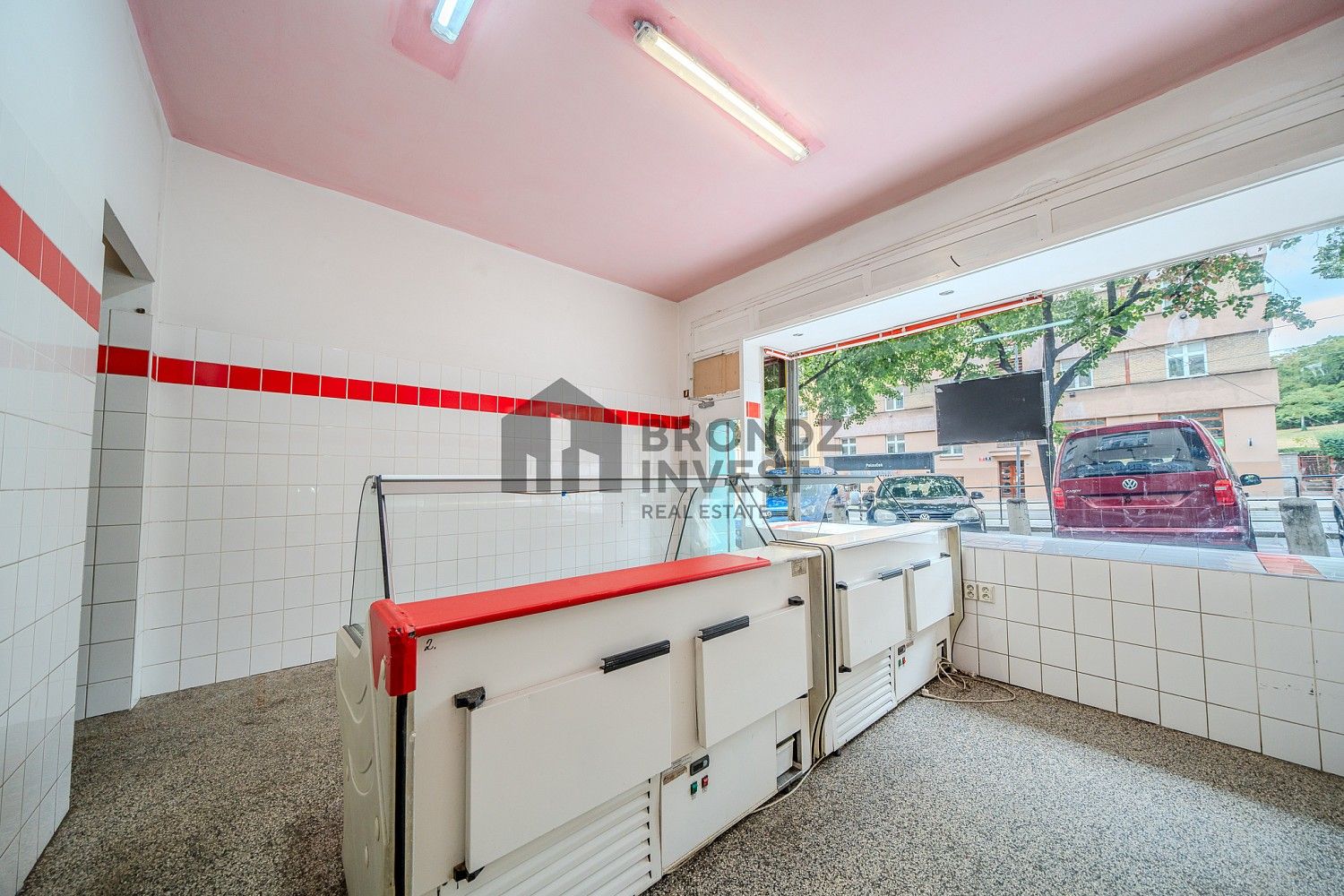 Obchodní prostory · 37 m² · Praha - Nusle, okres Praha 4, Hlavní město Praha - 3