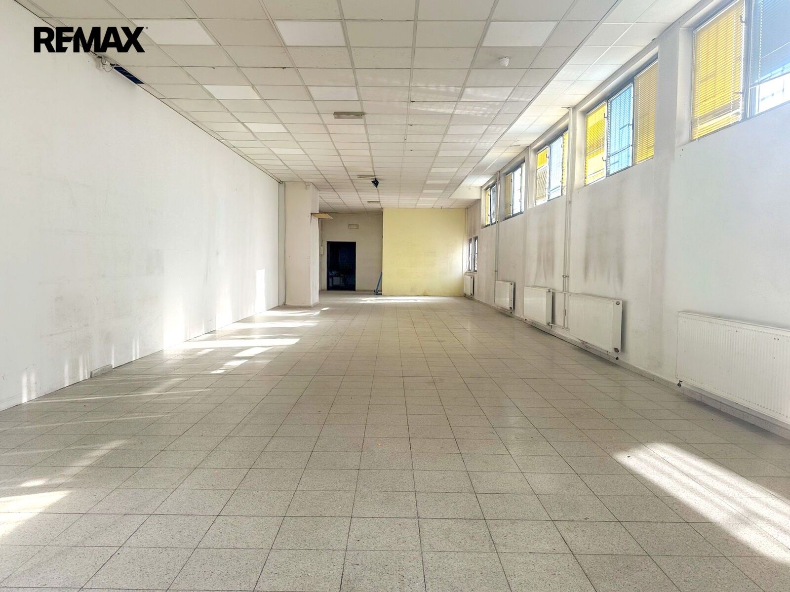 Obchodní prostory · 470 m² · Suchovrbenské nám. 708, České Budějovice 5 - 4