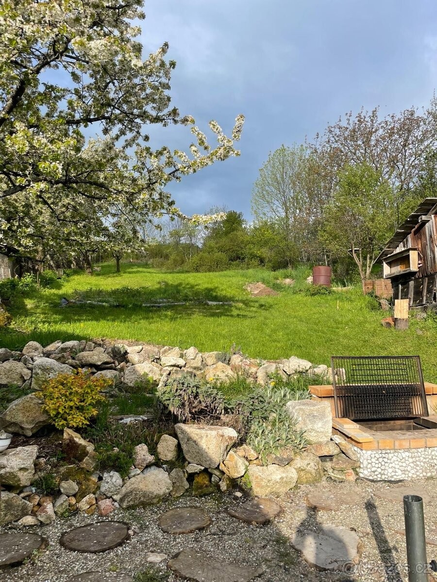 Chata · 987 66, Zahraničí - 4