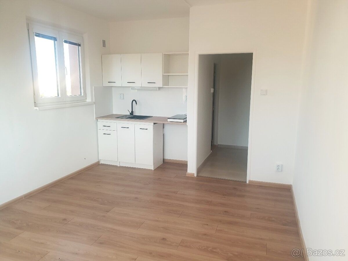 Pronájem byt - Frýdek-Místek, 738 01