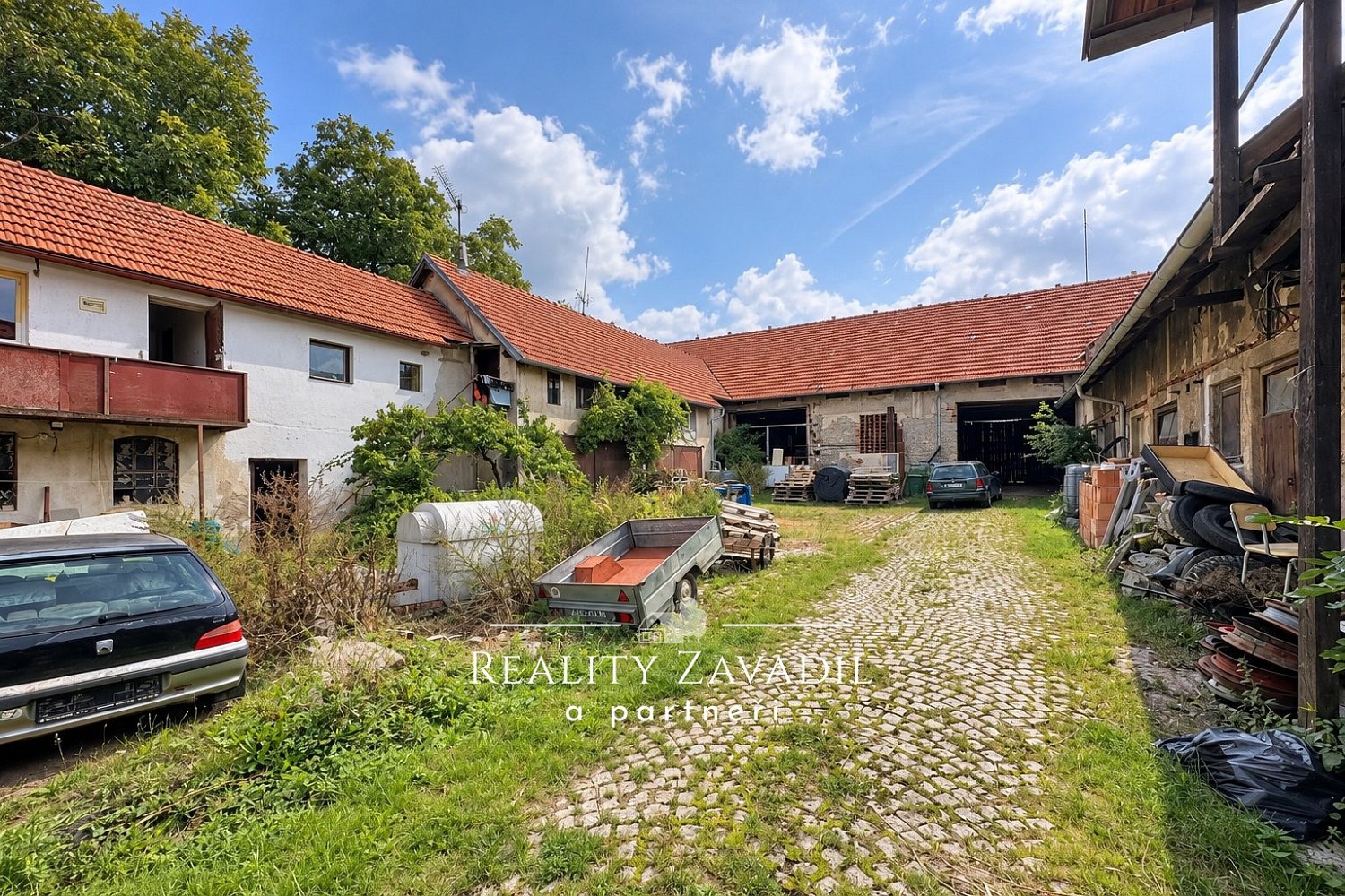 Rodinný dům · 350 m² · Doubek, okres Praha-východ - 3