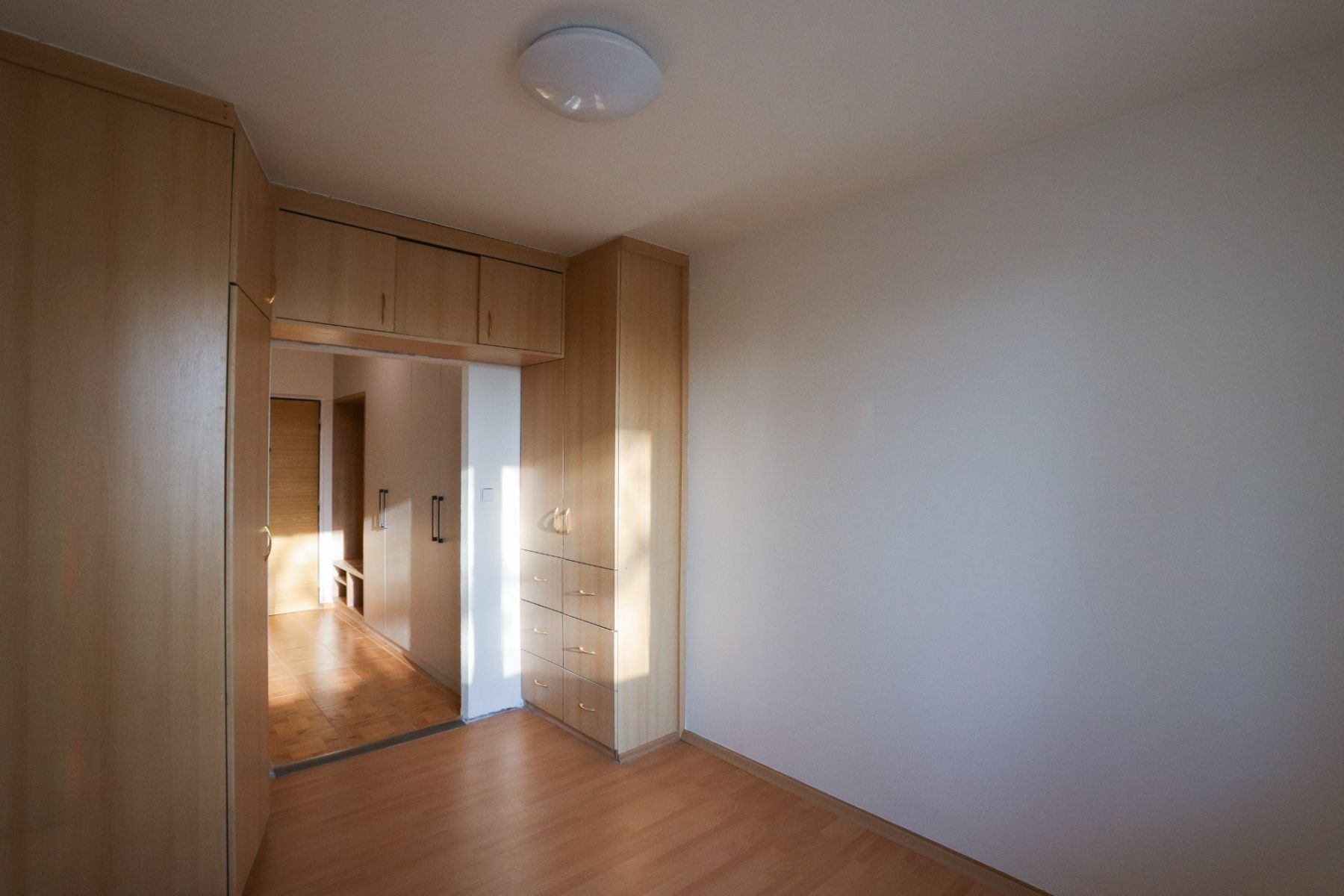 Byt 2+kk · 42 m² · Zárybská, Praha - Prosek - 4