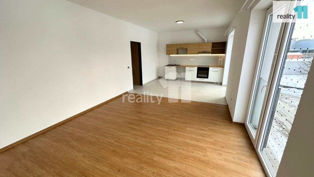 2+kk, V Brance,Humpolec, 61 m² - 2