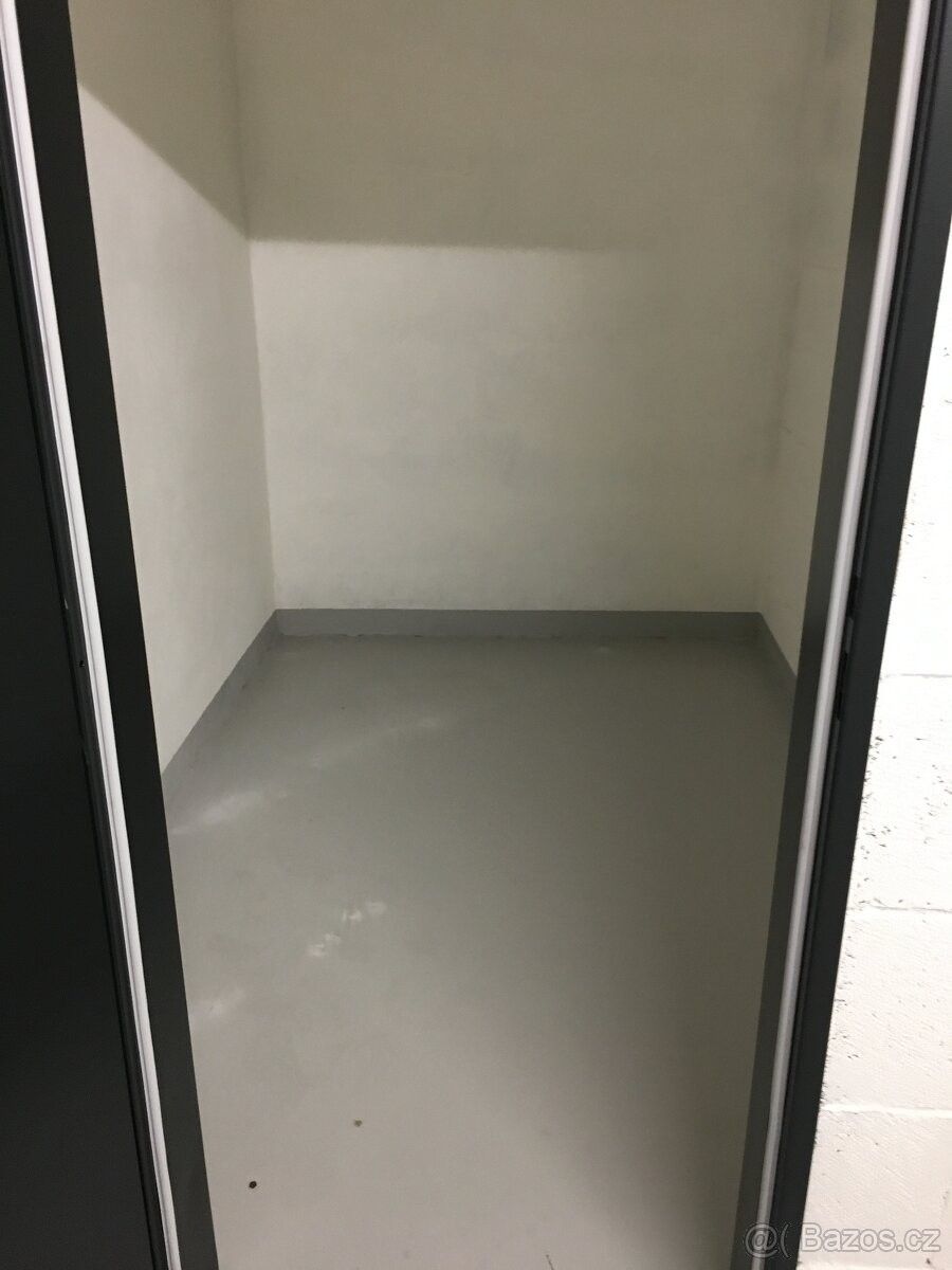 Pronájem sklad - Praha, 170 00
