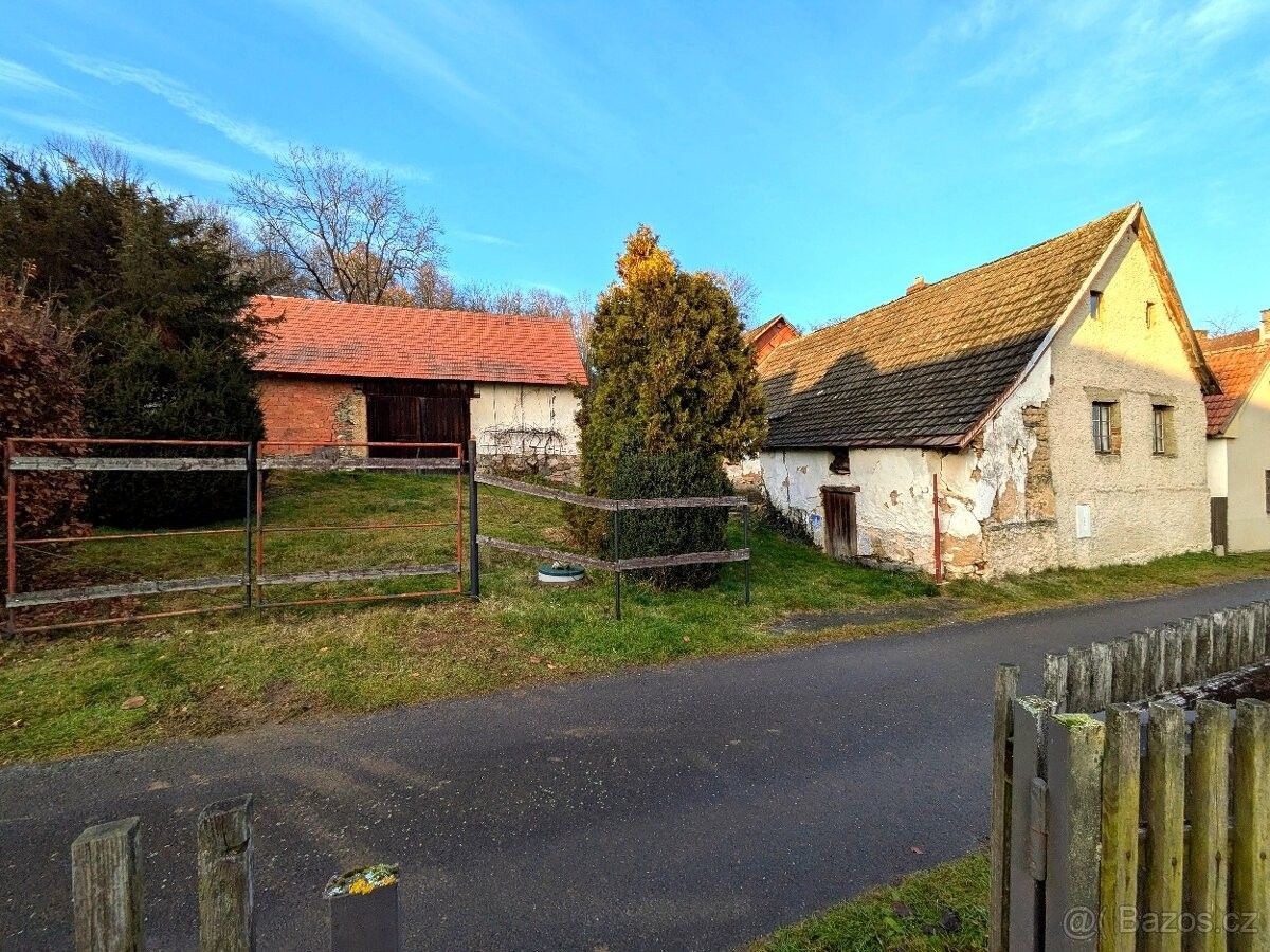 Chaty, Borotín, 391 33