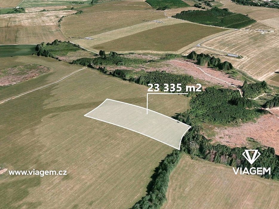 Zemědělský pozemek, 23 335 m²