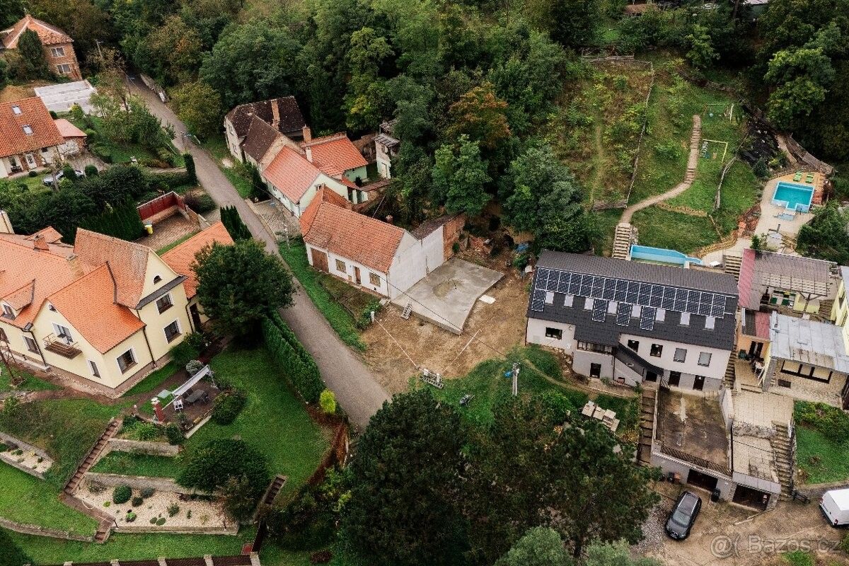 Prodej ostatní - Klobouky u Brna, 691 72