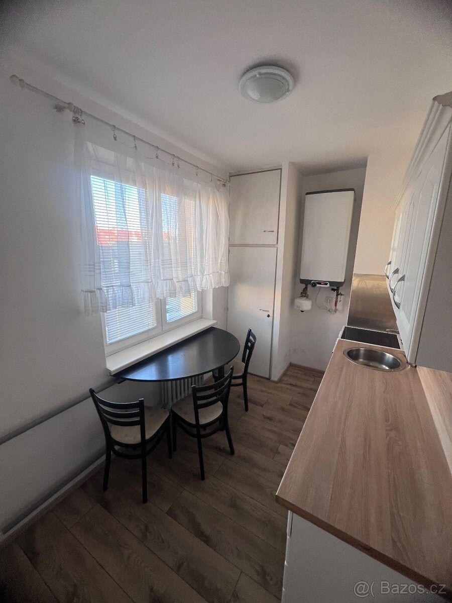 Byty, Hodonín, 695 01 - 2