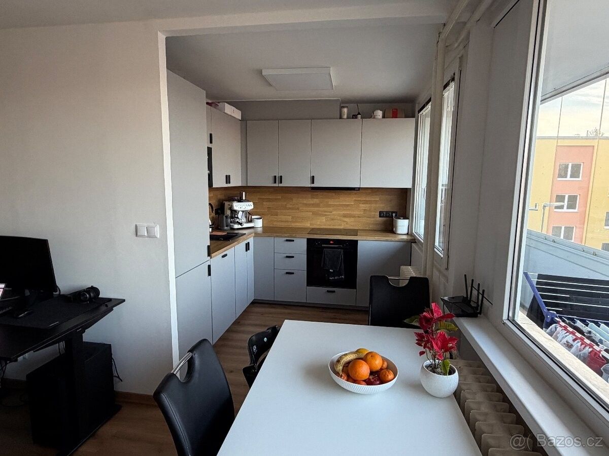 Pronájem byt - Nymburk, 288 02