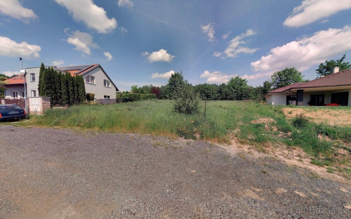 Prodej pozemek pro bydlení - Velké Popovice, 251 69