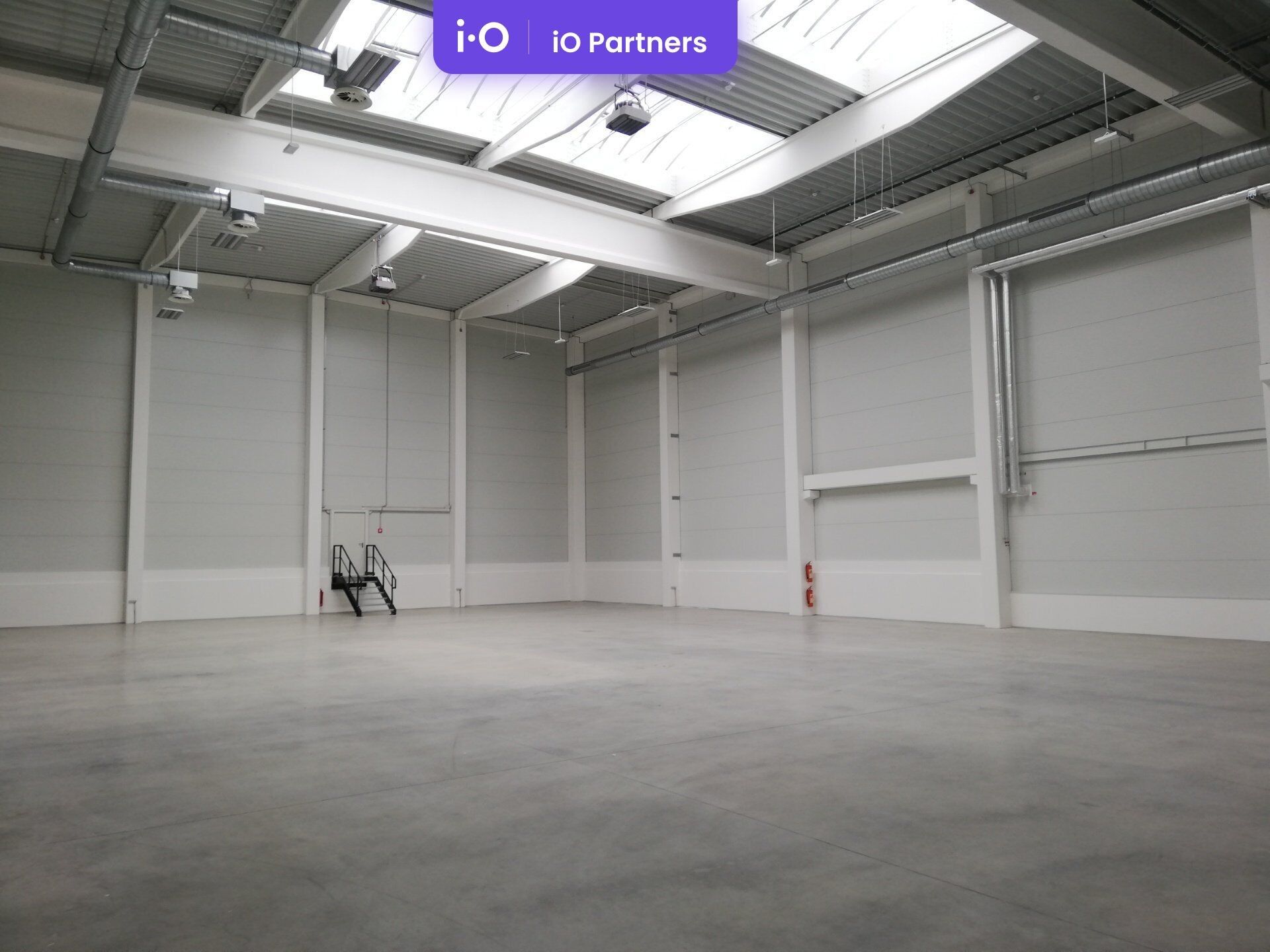 Sklad · 800 m² · U Pekáren, Praha Hostivař - 3