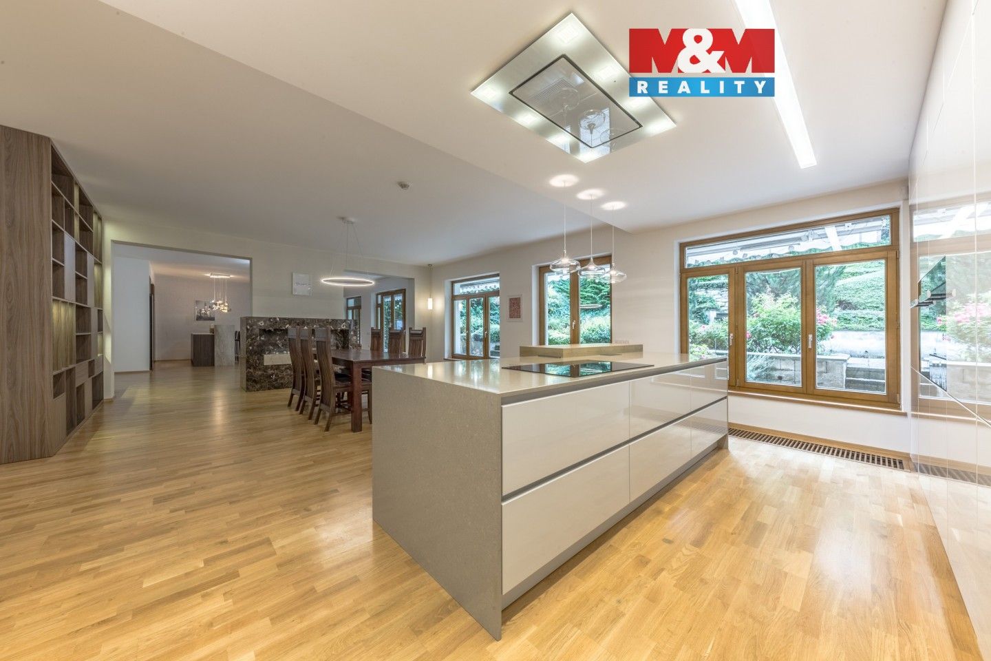 4+kk, Šlikova, Praha, 217 m²