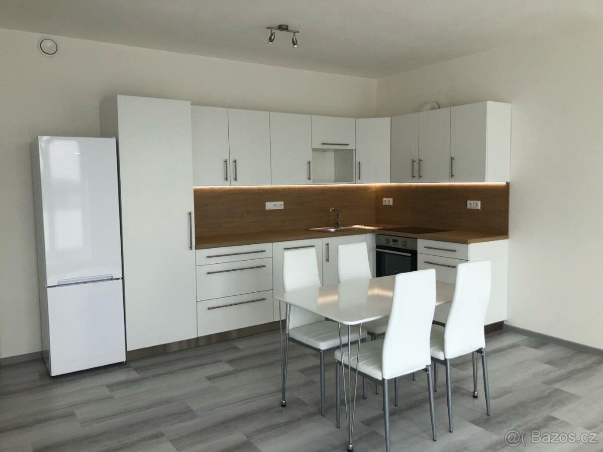 Byty, Jihlava, 586 01