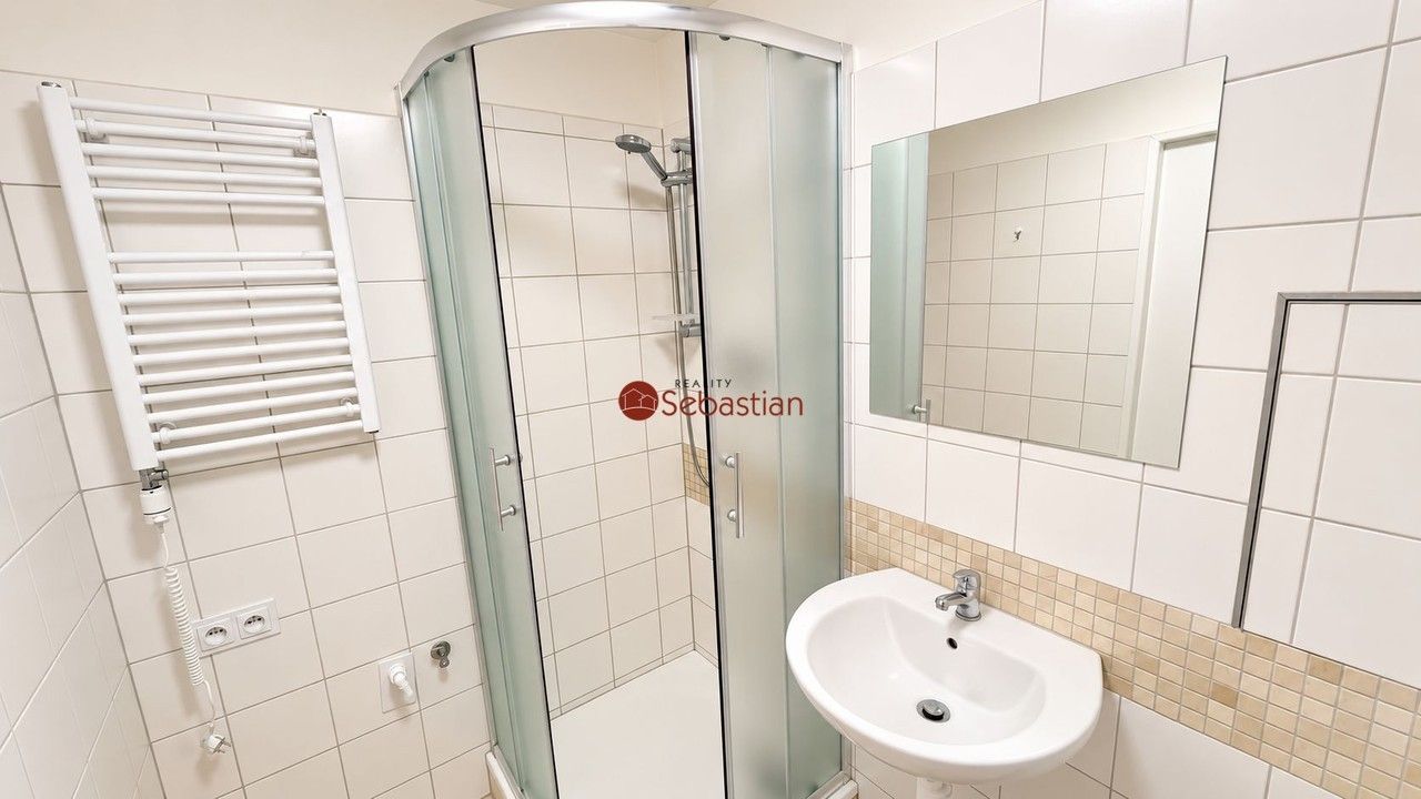 Pronájem byt 1+1 - Antonína Sochora 1516, Teplice Trnovany, 41 m² - 5