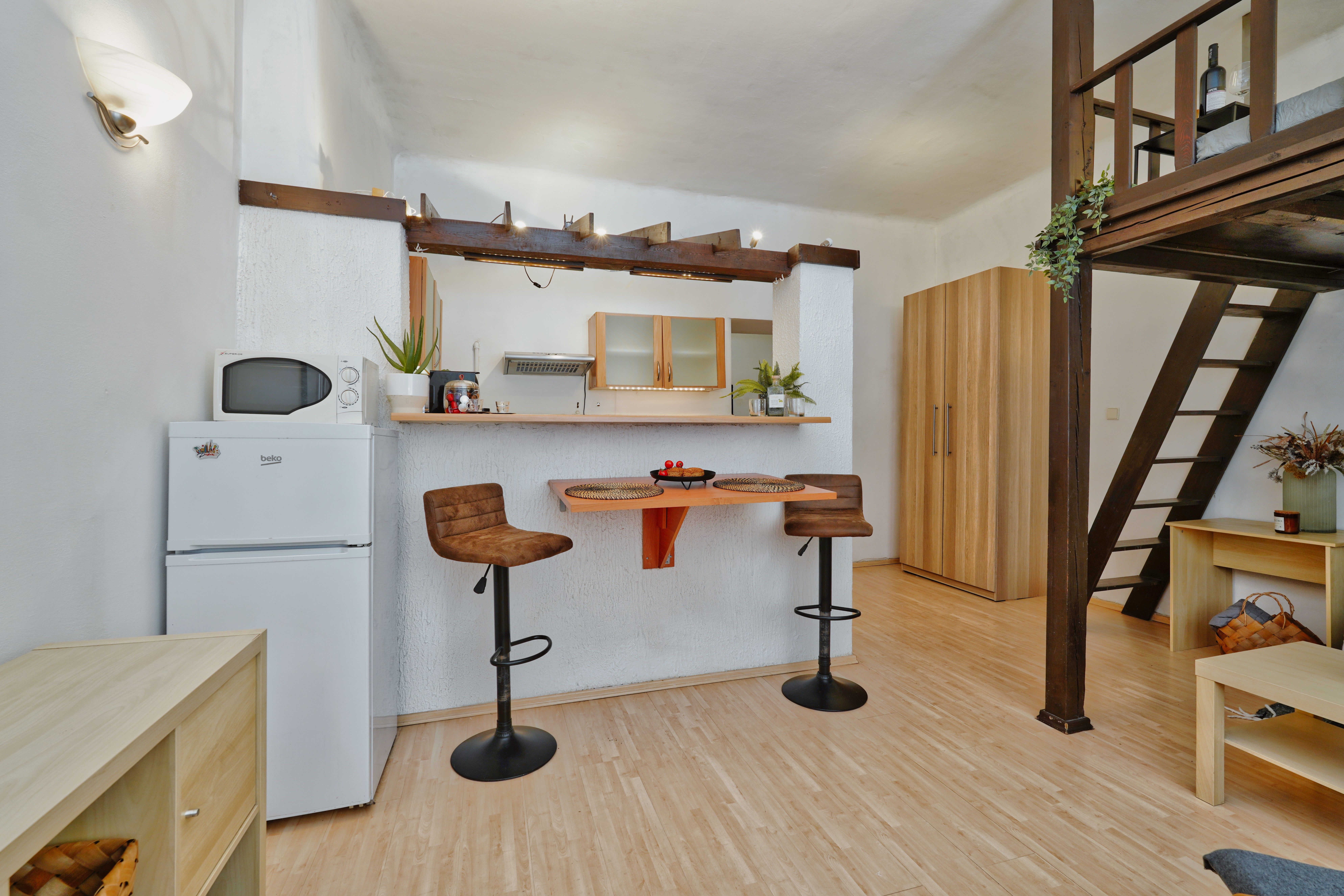 Pronájem byt 1+kk - Podskalská 370/31, Praha, 32 m² - 5
