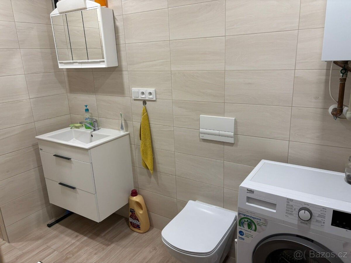 Pronájem byt - Zlín, 763 02