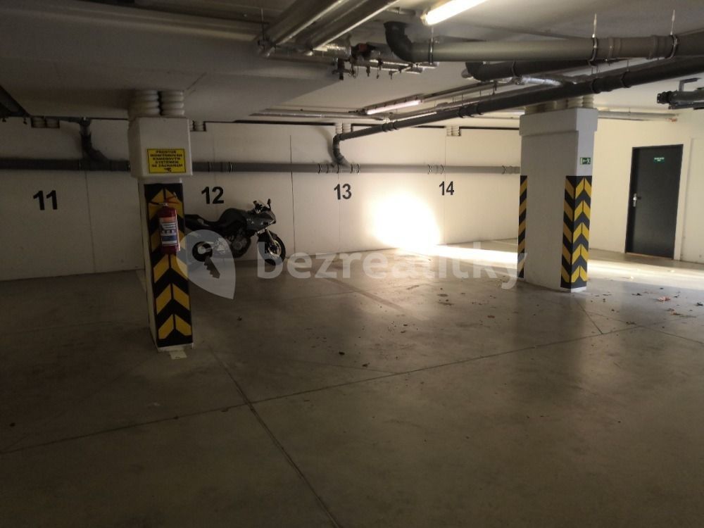 Garáže, Mrštíkova, Praha - Strašnice, 15 m² - 2