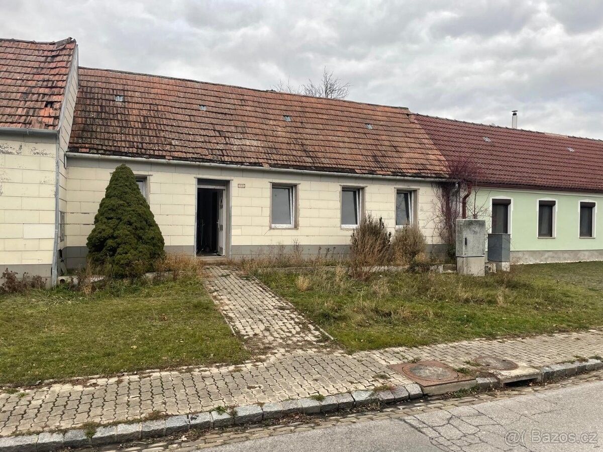 Rodinné domy, 987 66, Zahraničí