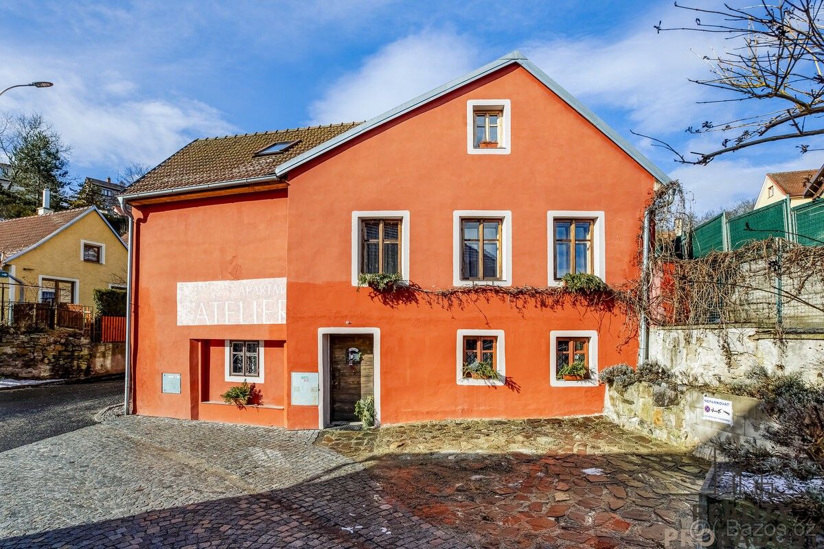 Rodinné domy, Český Krumlov, 381 01 - 2