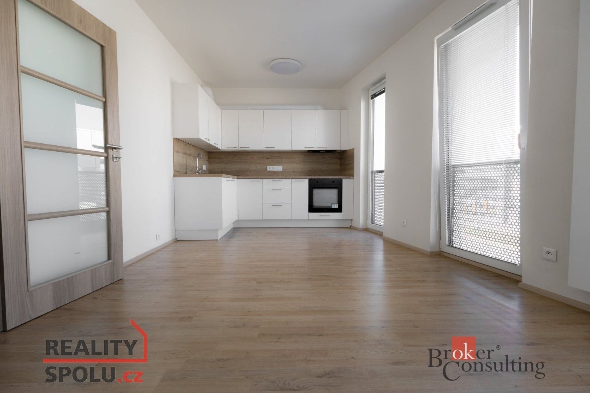 Pronájem byt 2+kk - Nová Tesla,Pardubice IV,Pardubice, 48 m²