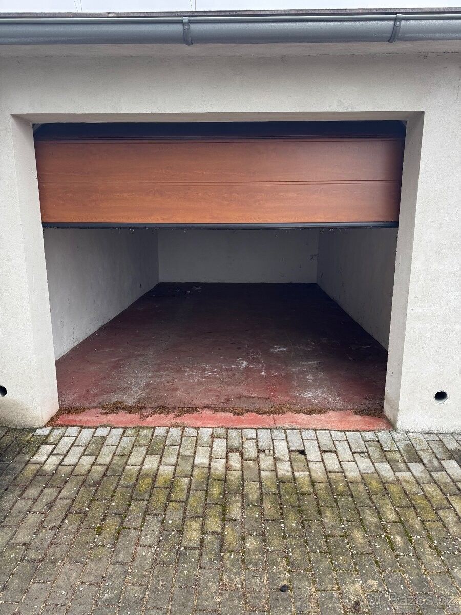 Pronájem garáž - Jemnice, 675 31