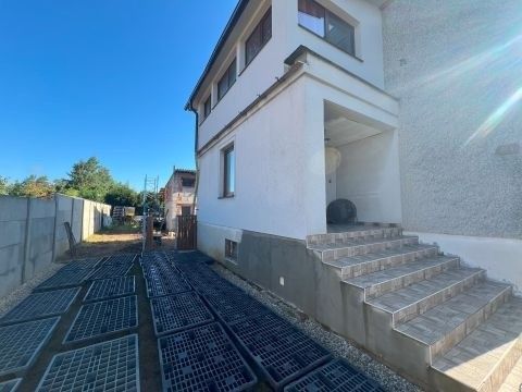 Prodej rodinný dům - Osice, 503 26