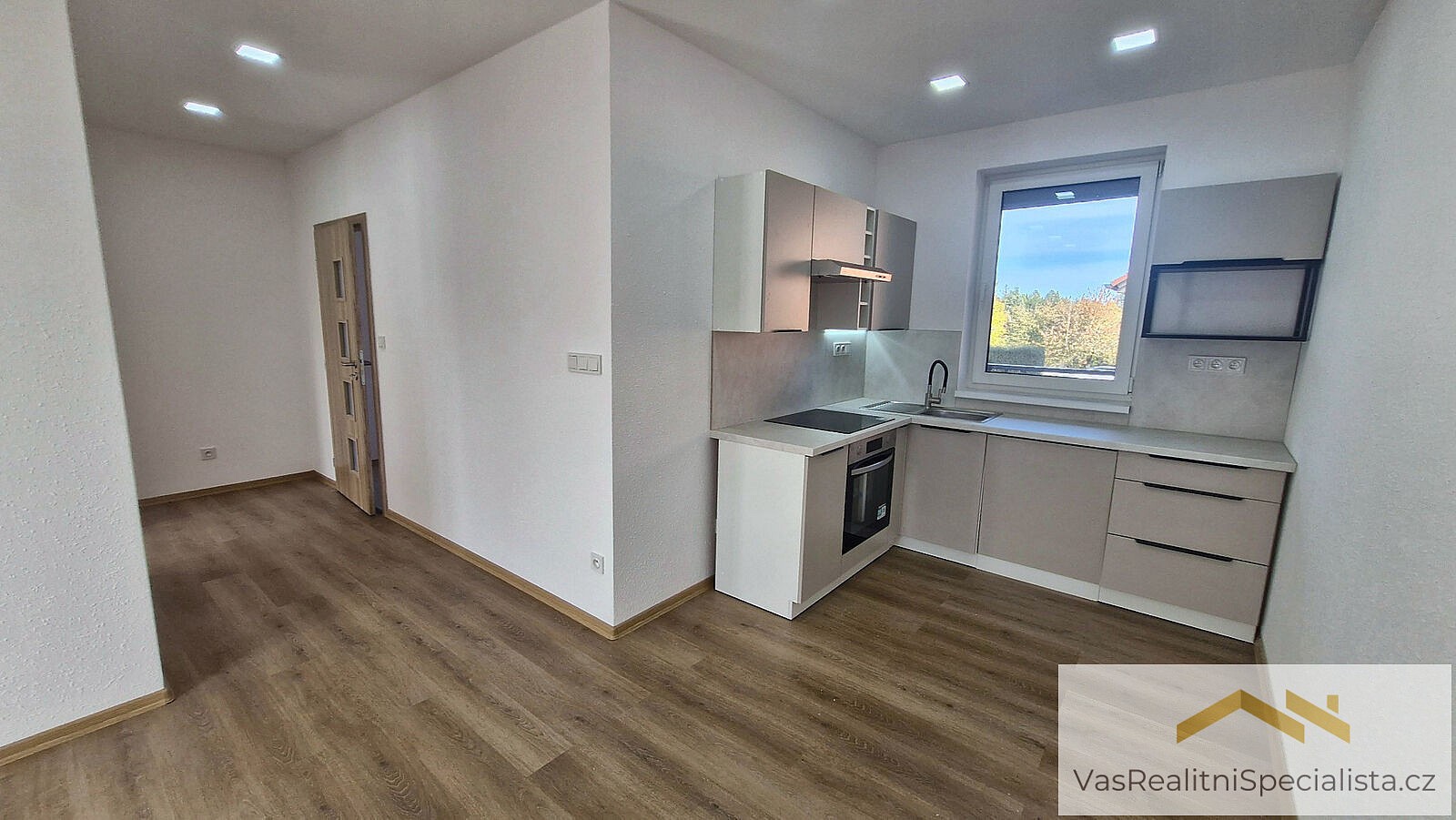 2+kk, Do Podkovy, Mukařov, okres Praha-východ, 44 m² - 1