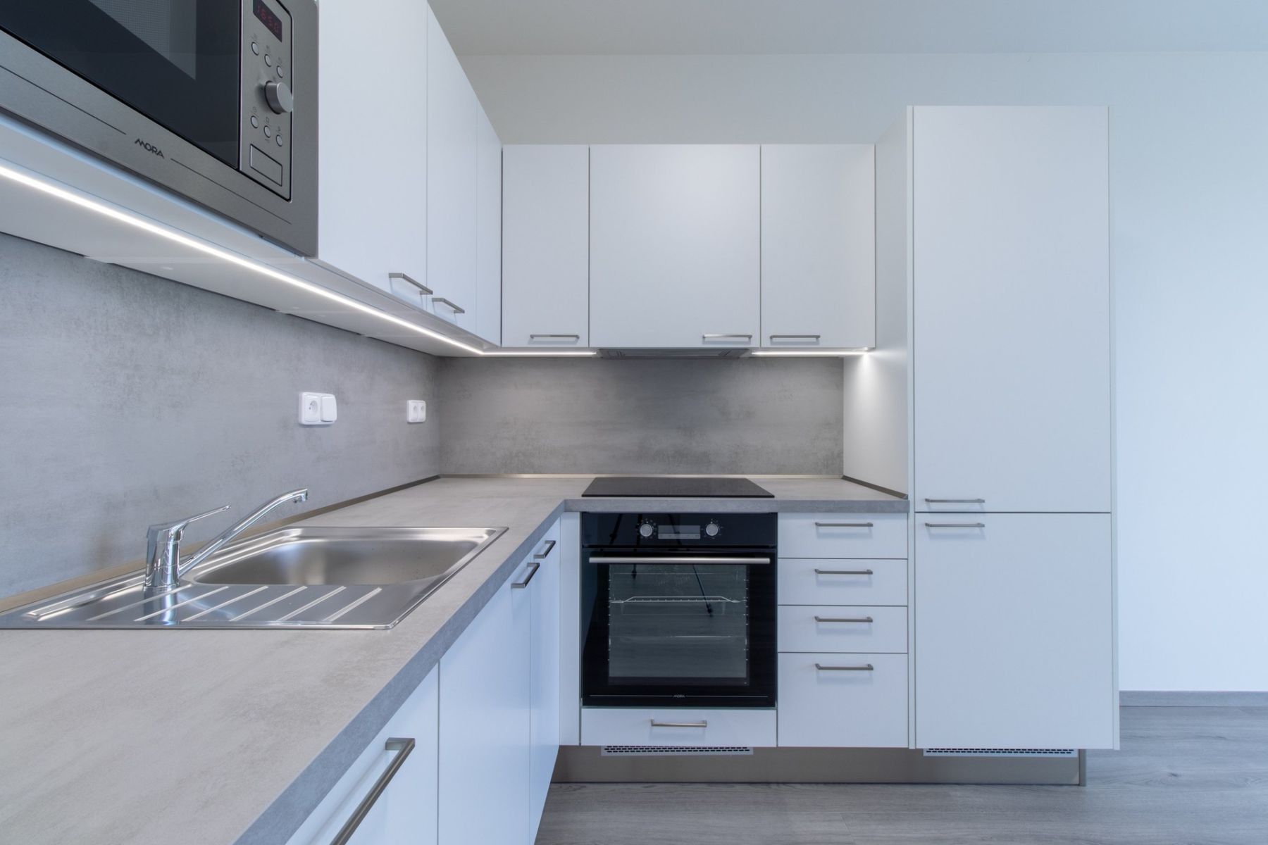 2+kk, Pod Harfou, Praha - Vysočany, 45 m² - 1