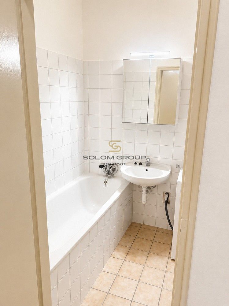 Byt 1+kk · 35 m² · Praha - Vršovice, okres Praha 10, Hlavní město Praha - 4