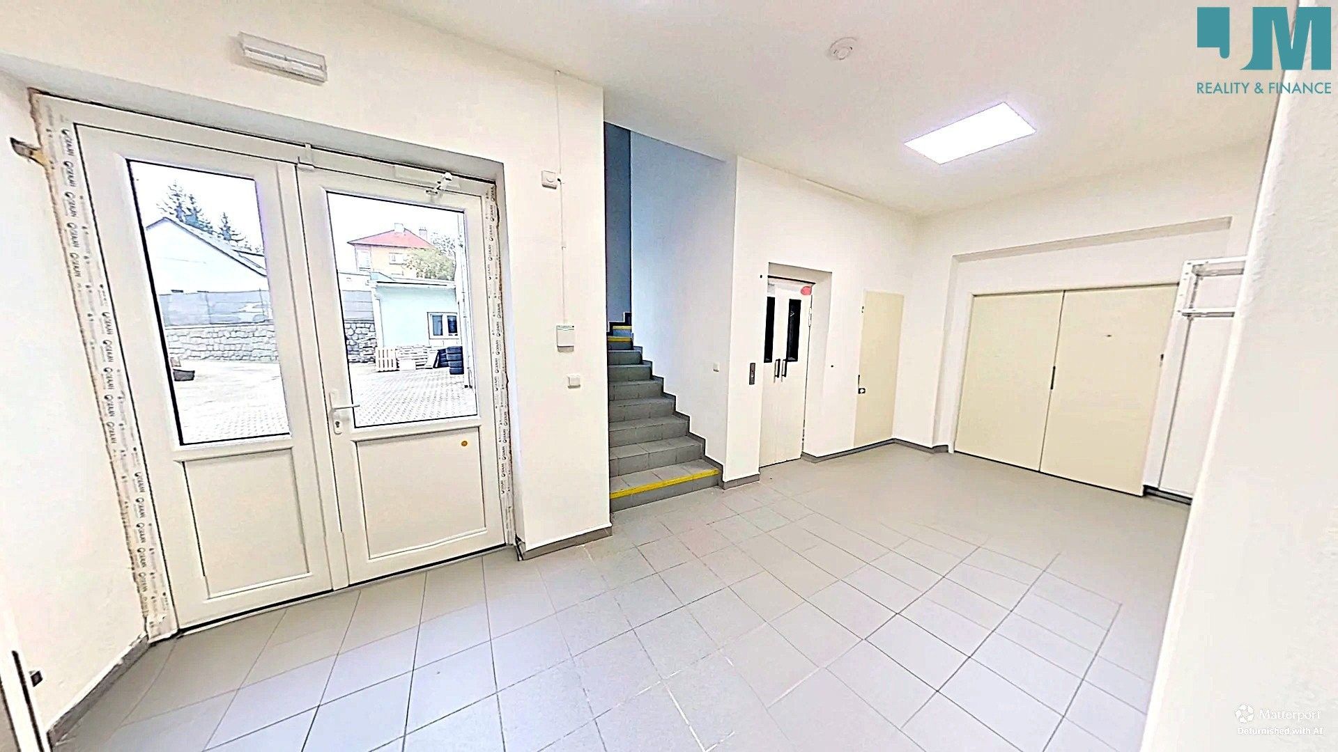 Prodej komerční - Koželužská, Třebíč, 838 m²