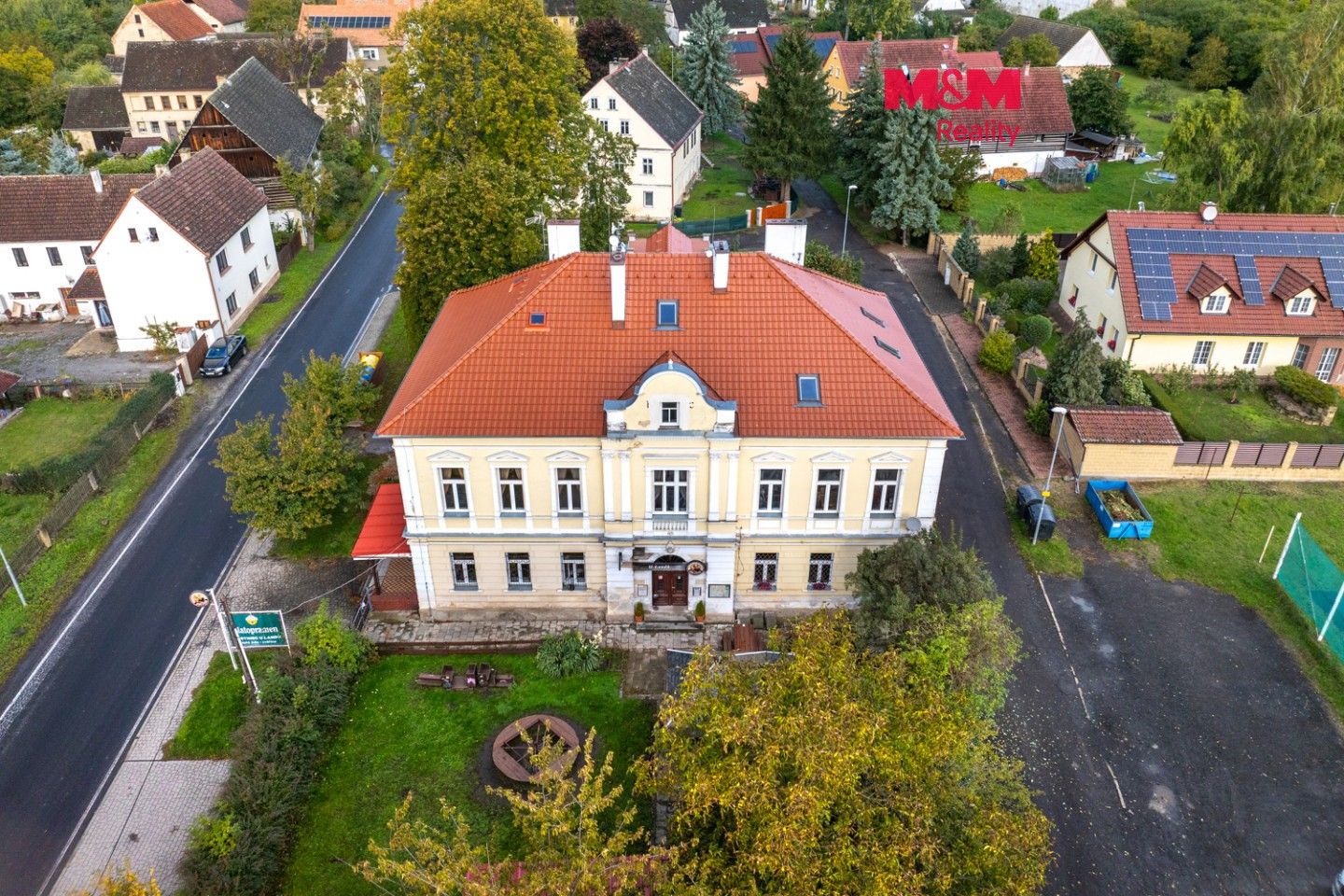 Ubytovací zařízení, Habřina, Úštěk, 750 m² - 1