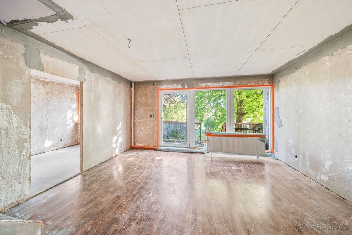 Prodej rodinný dům - Holoubkov, 338 01