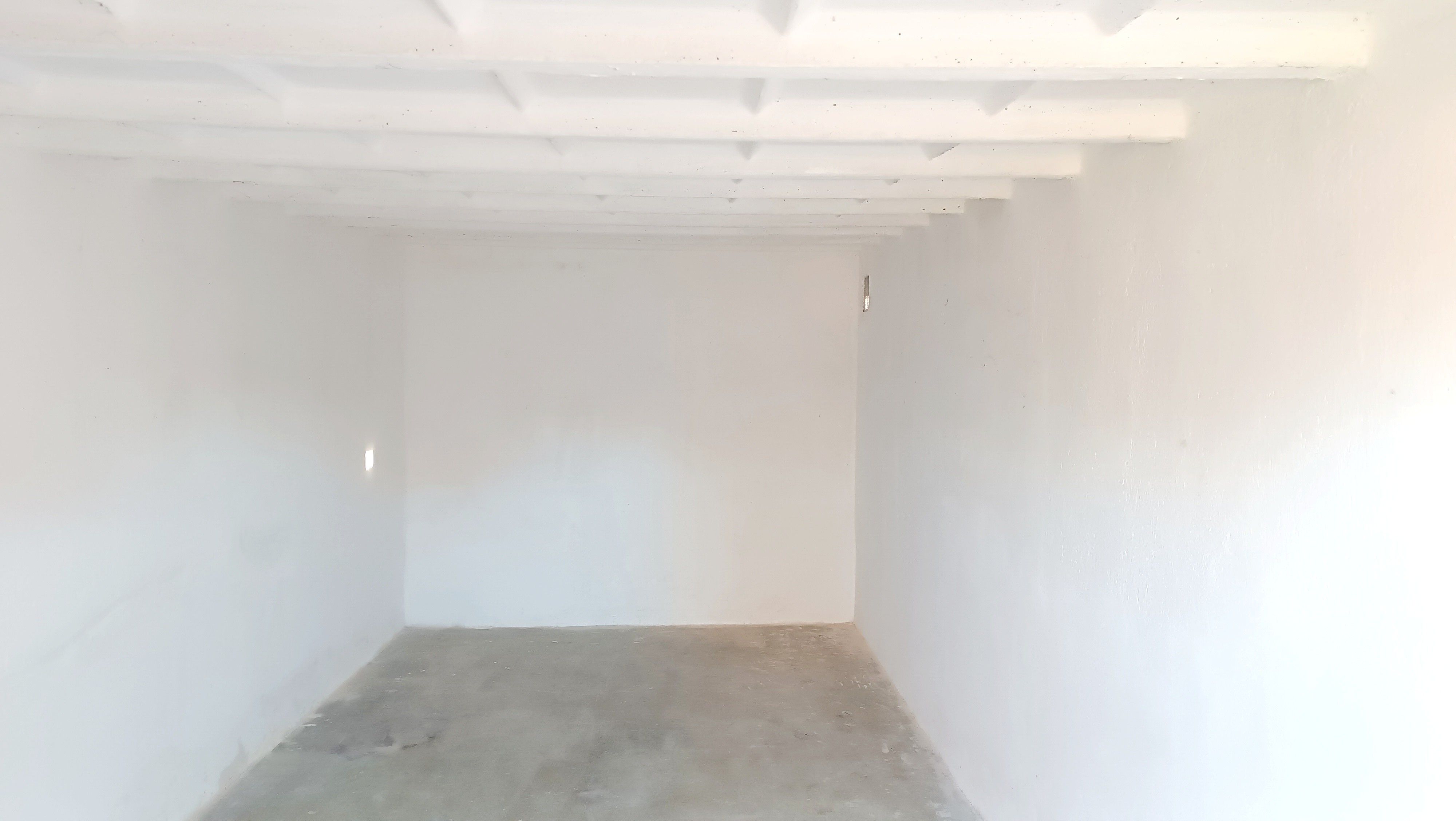 Garáže, Bechyně, 20 m²