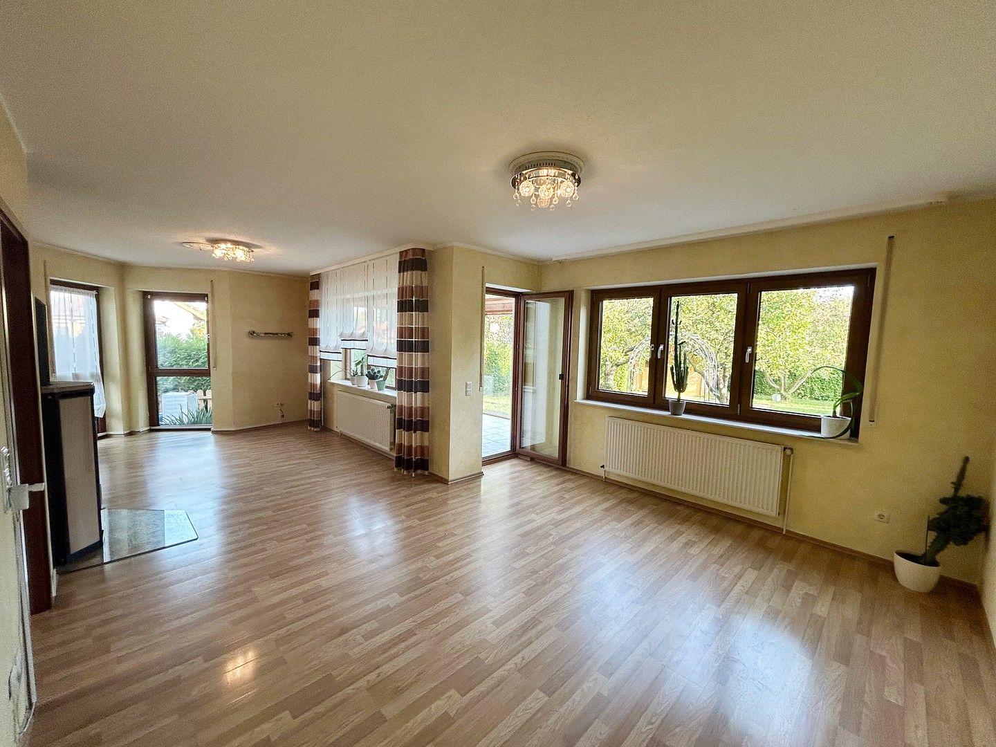 Rodinné domy, , Hessen, 152 m² - 2