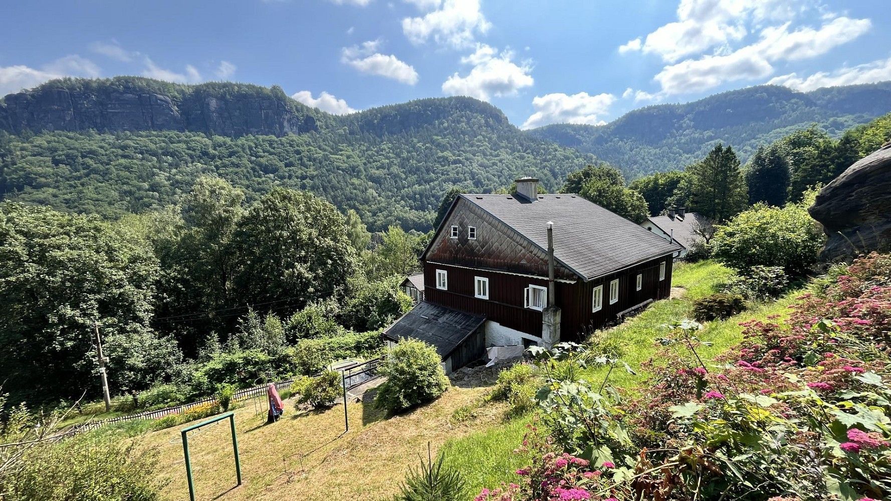Rodinné domy, Děčín - Děčín XIV-Dolní Žleb, Ústecký kraj, 150 m² - 1