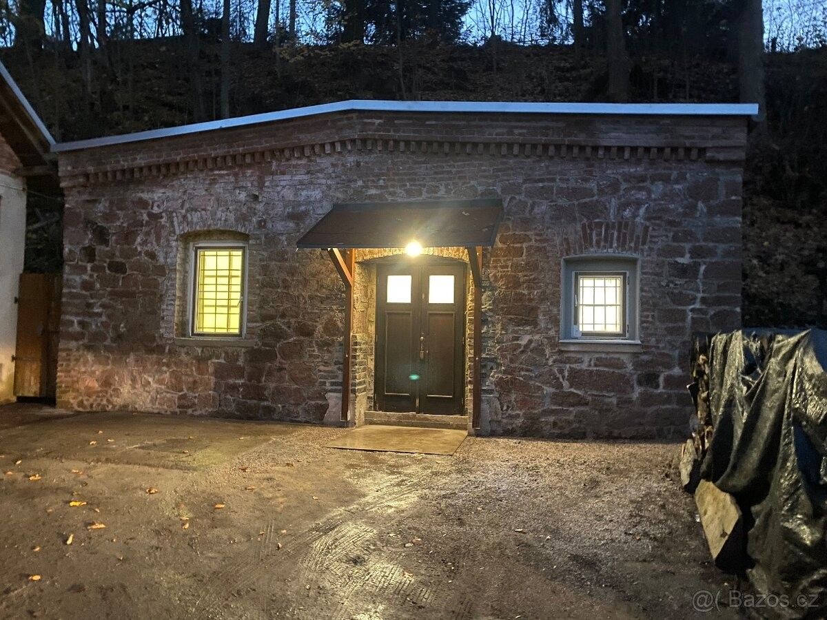 Sklady, Trutnov, 541 01