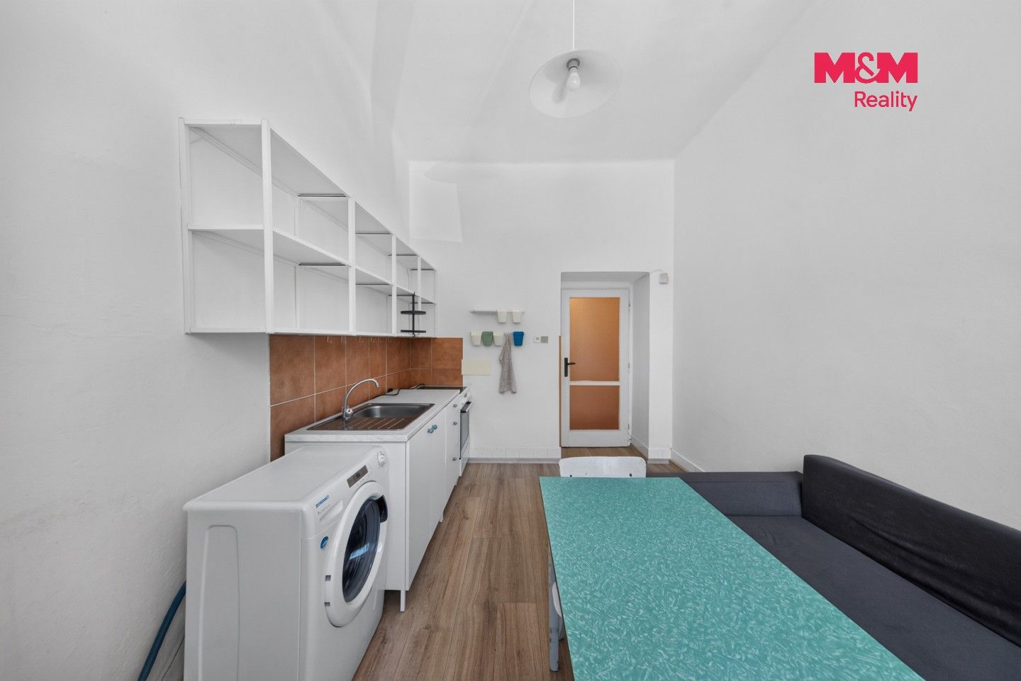 Byt 1+1 · 43 m² · Bělohorská, Praha - 3