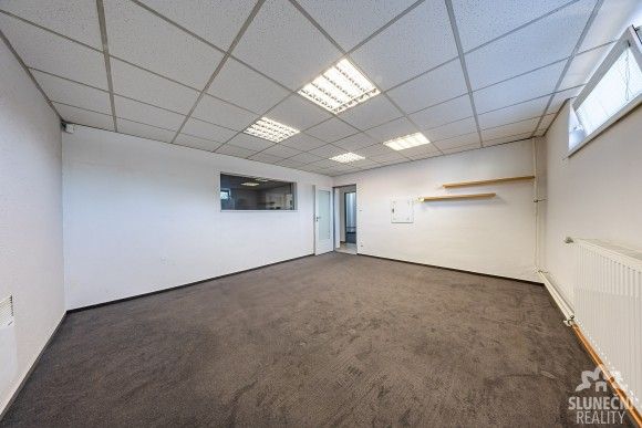 Pronájem kancelář - Uherský Brod, 688 01