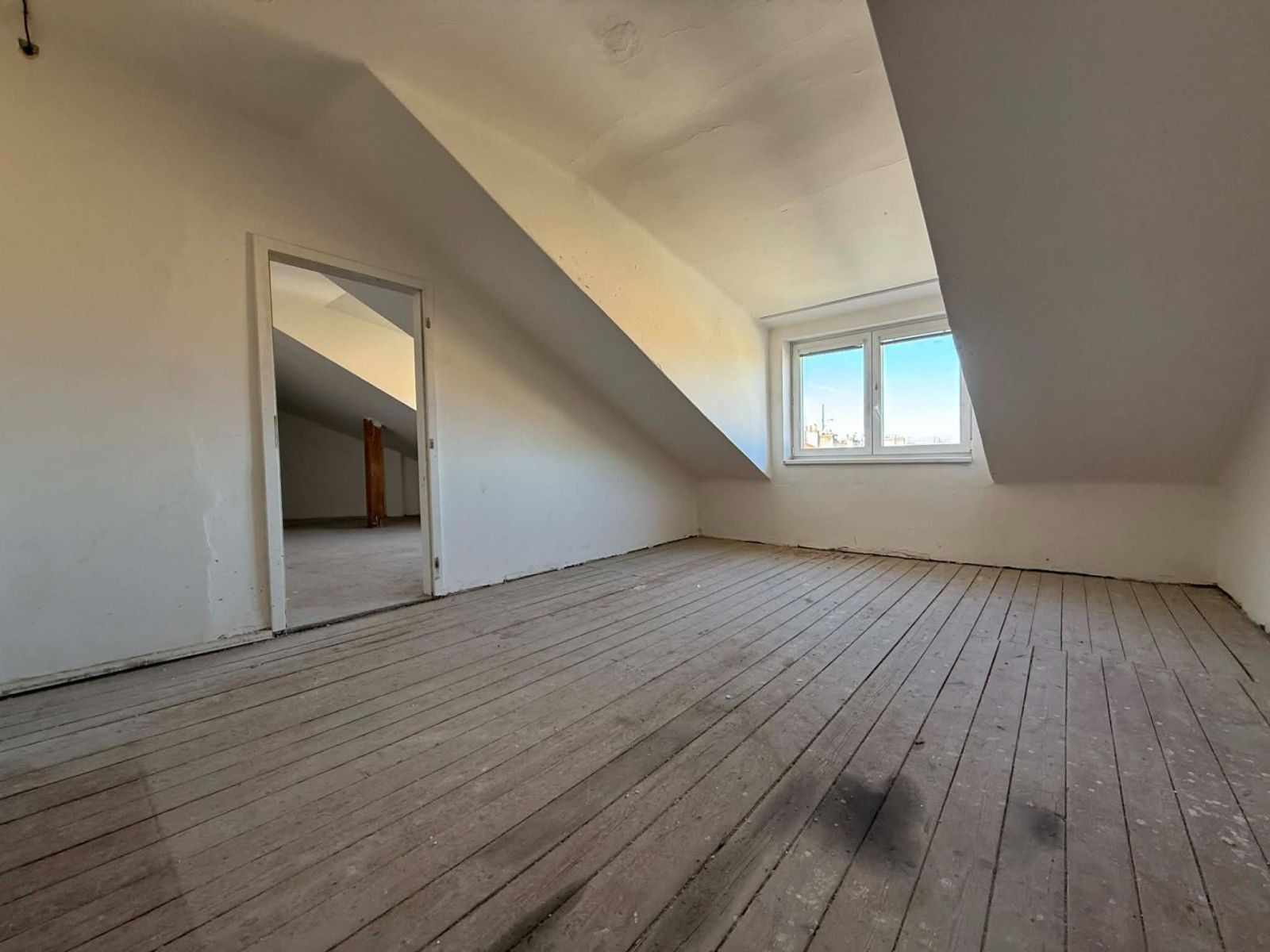 Prodej byt 2+kk - Jeseniova, Praha - Žižkov, 67 m² - 5